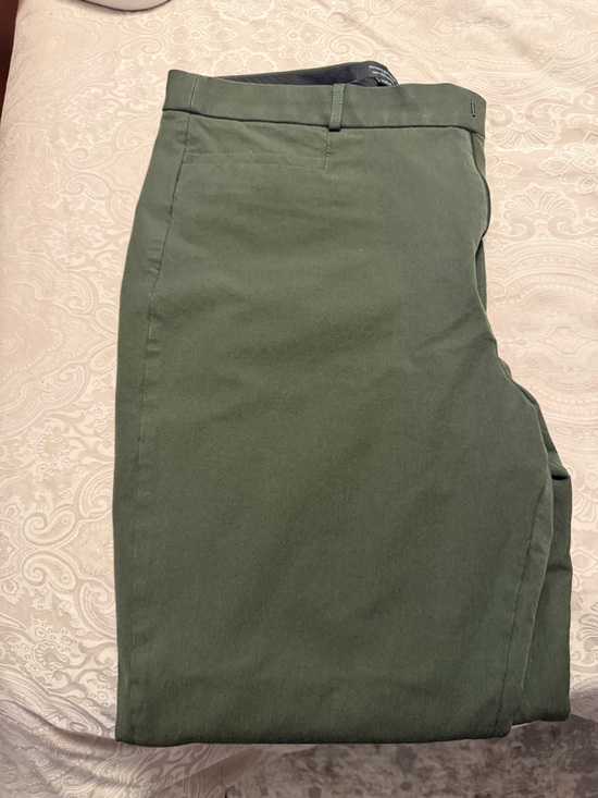 Banana Republic Pants - Banana Republic Olive Green High waisted Sloan — Sz16